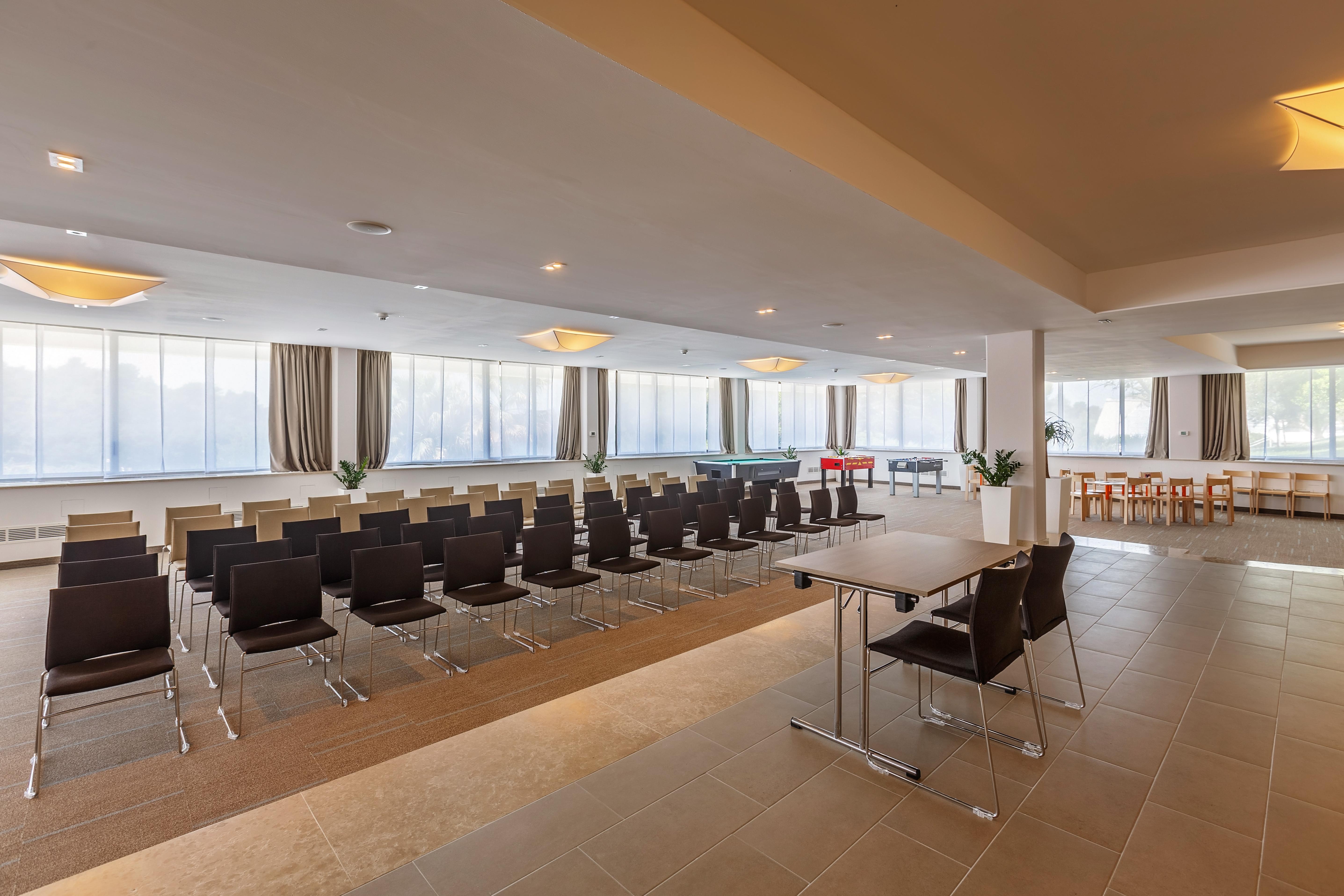 Hotel Zorna Plava Laguna 波雷奇 外观 照片