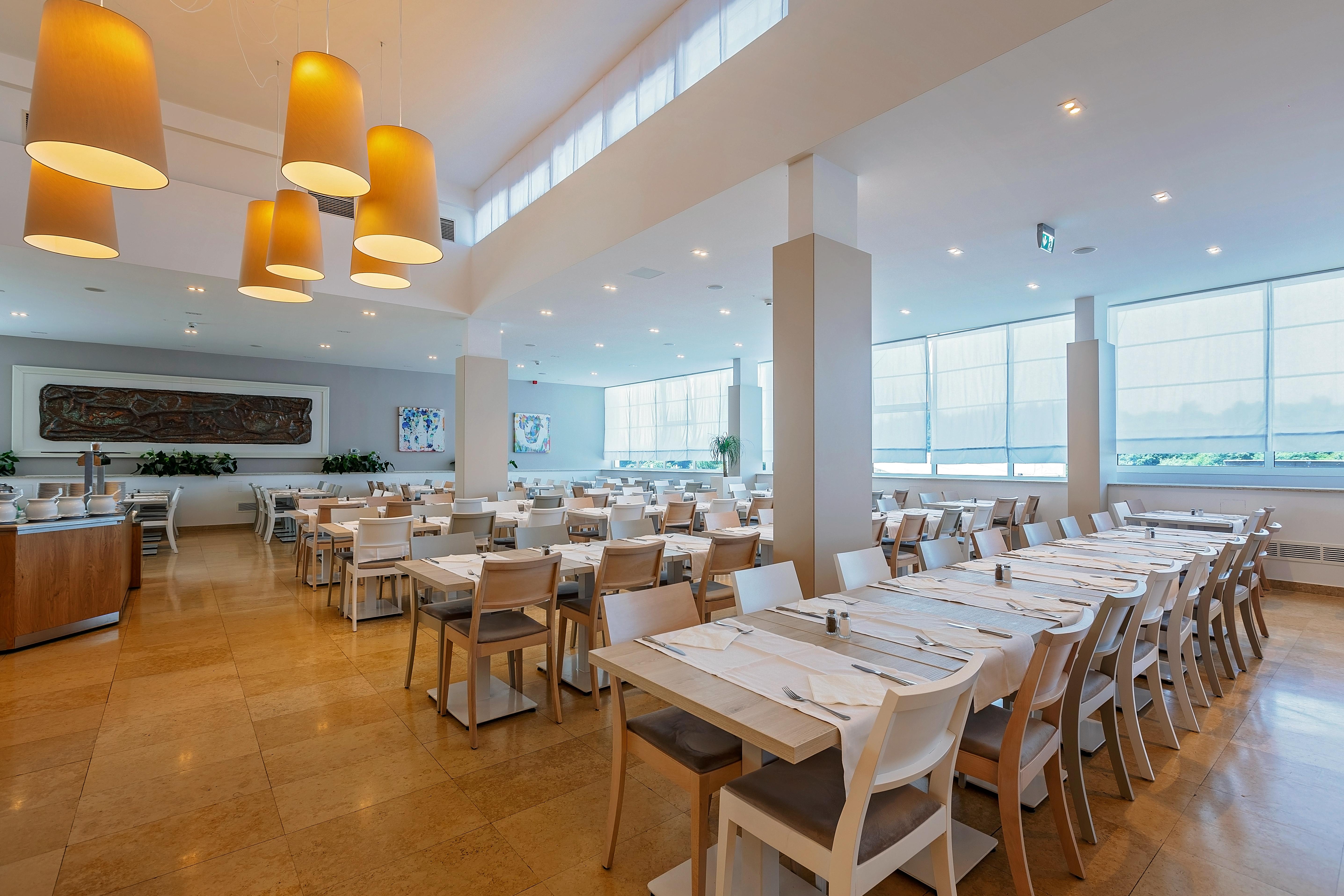 Hotel Zorna Plava Laguna 波雷奇 外观 照片