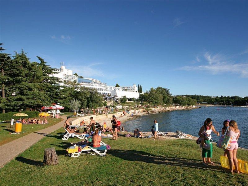 Hotel Zorna Plava Laguna 波雷奇 外观 照片