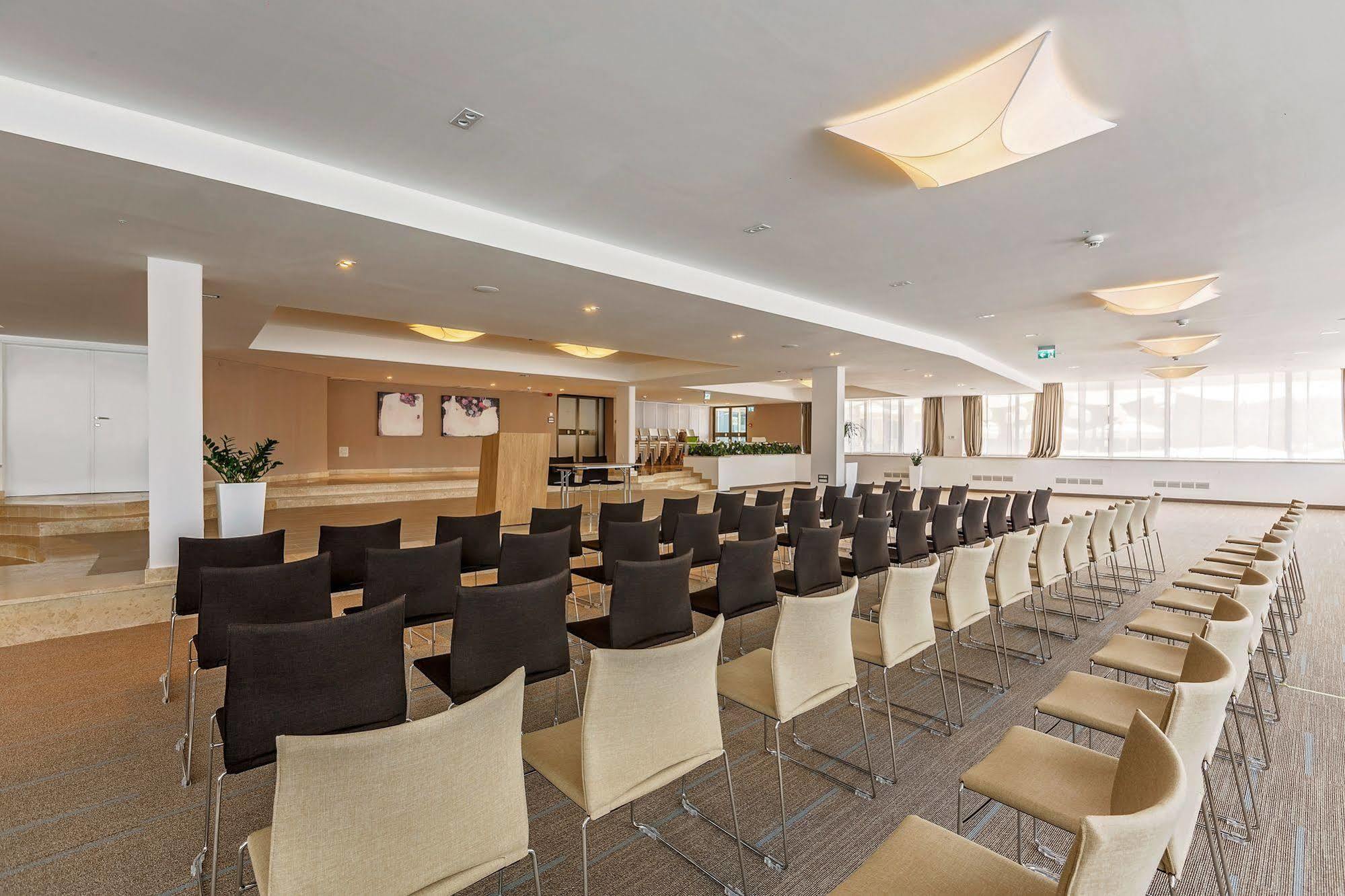 Hotel Zorna Plava Laguna 波雷奇 外观 照片