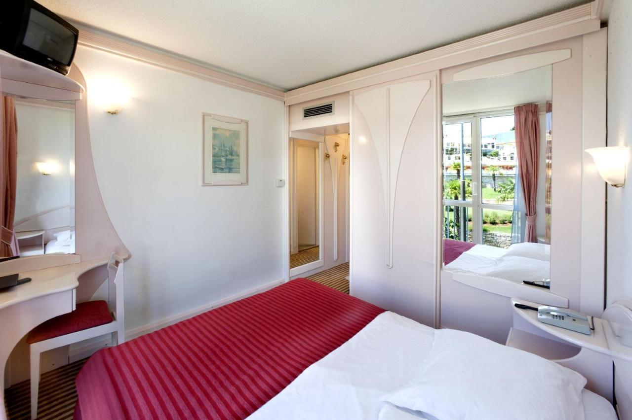 Hotel Zorna Plava Laguna 波雷奇 客房 照片